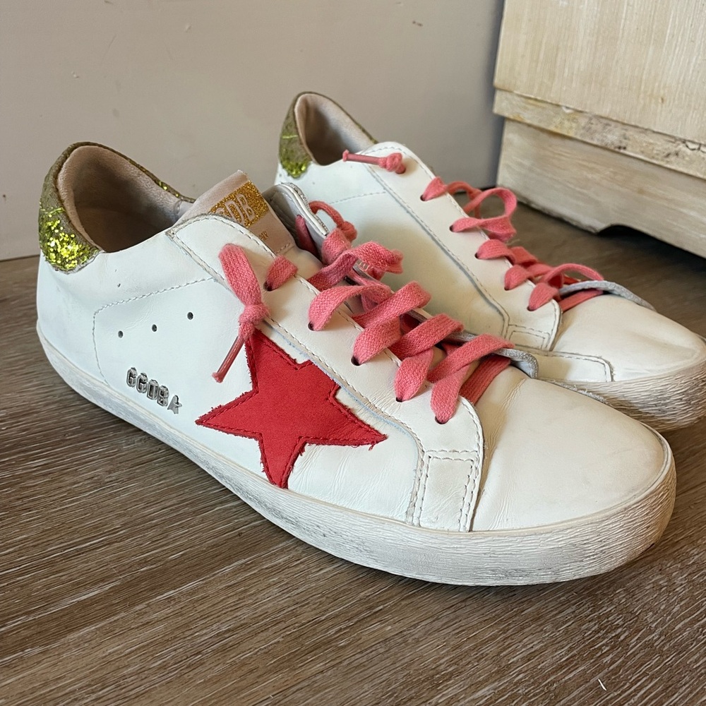 Golden Goose Superstar Trainers size 41